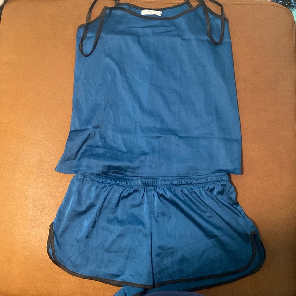 Silk sleep set